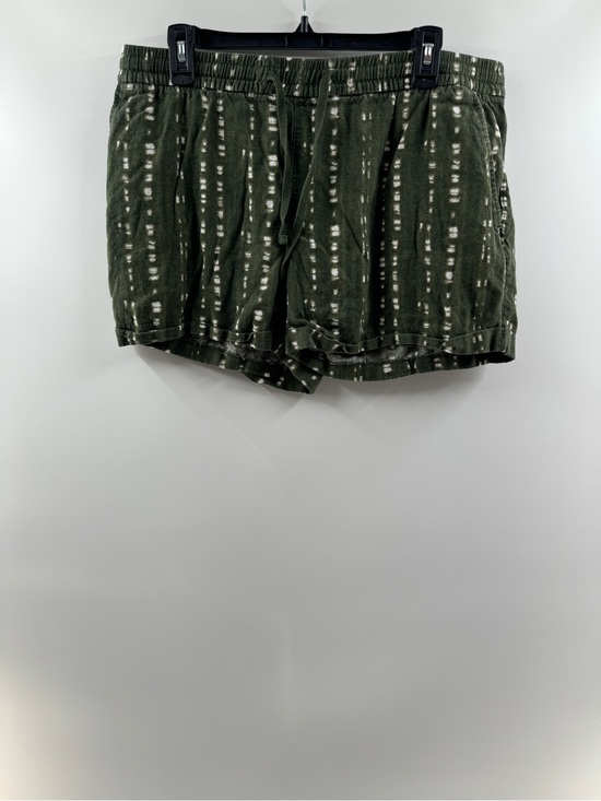 Old Navy Pants - Old Navy Olive Green Printed Pull-On Shorts – Women's Large